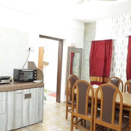 Prag View Heritage Homestay Bhuj Exterior photo
