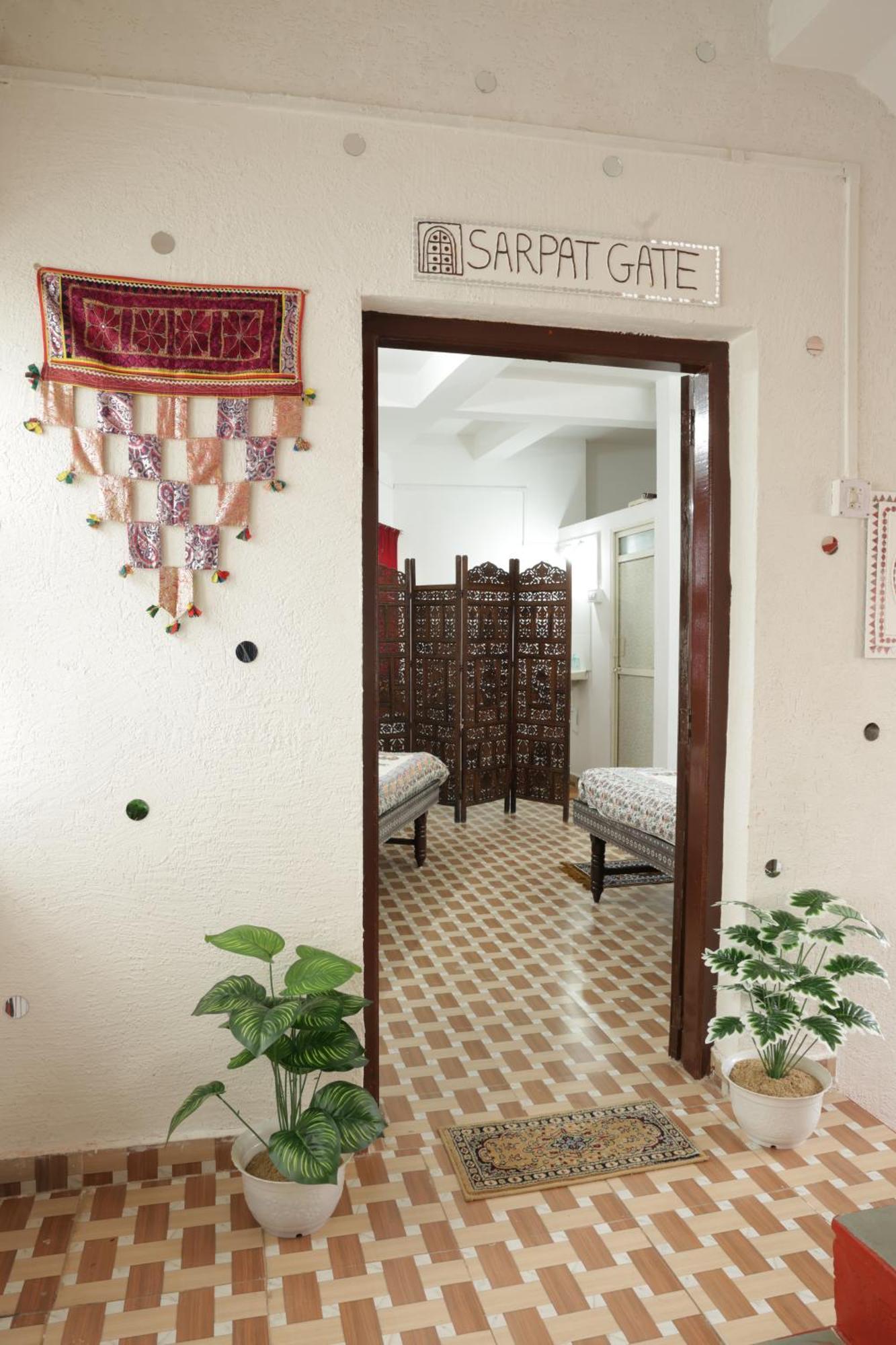 Prag View Heritage Homestay Bhuj Exterior photo