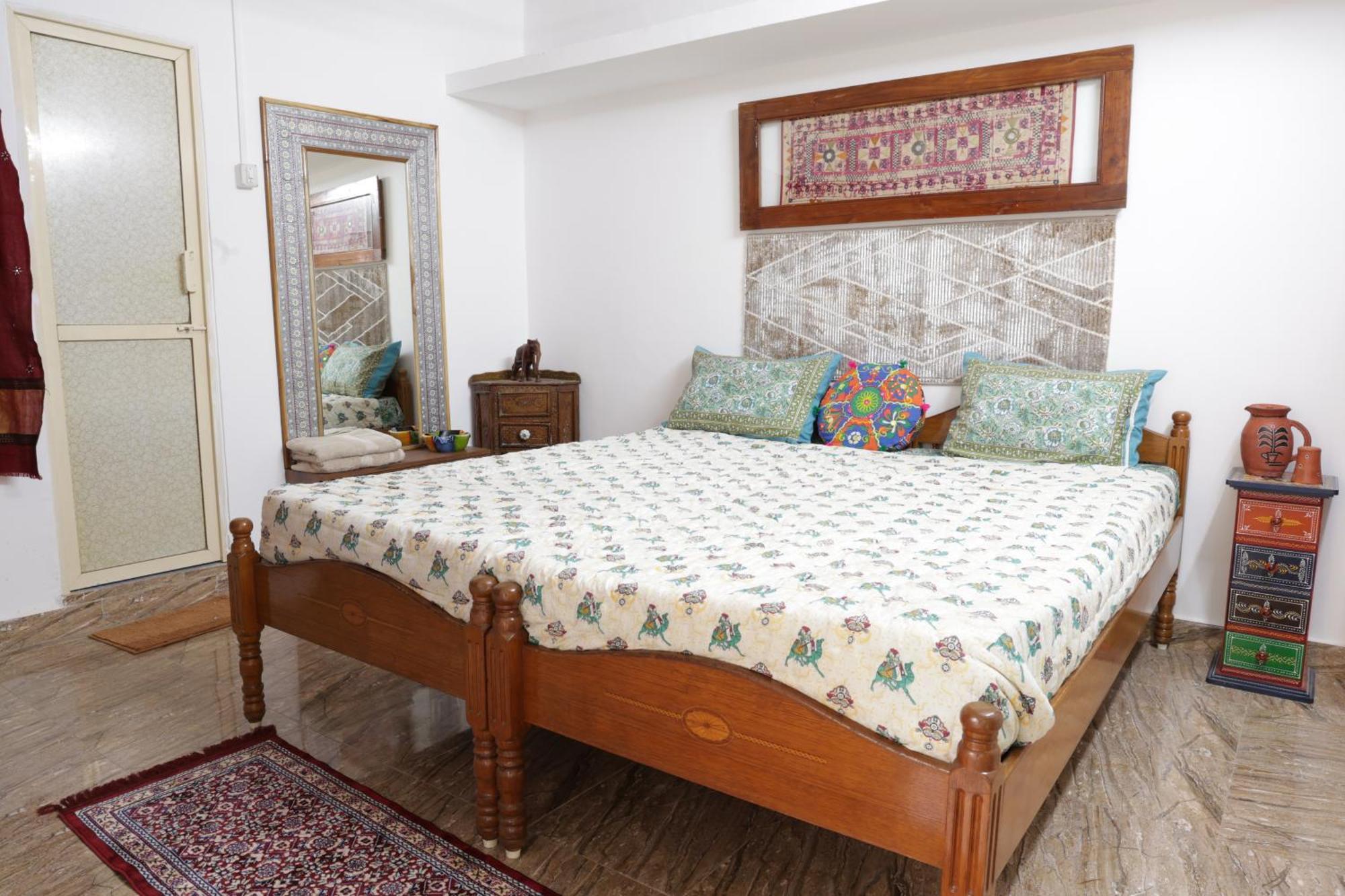 Prag View Heritage Homestay Bhuj Exterior photo